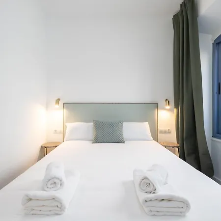 Spacious Bright Palace -1bedroom-terrace-center * Malaga